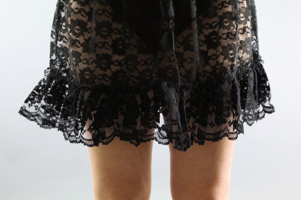 Mini-Black-Lace-Skirt