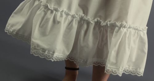 Ivory-Lace-Edged-Skirt
