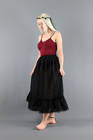 <!-- 0105 -->Lightweight Cotton Lawn Petticoat - Black With Lace Trim