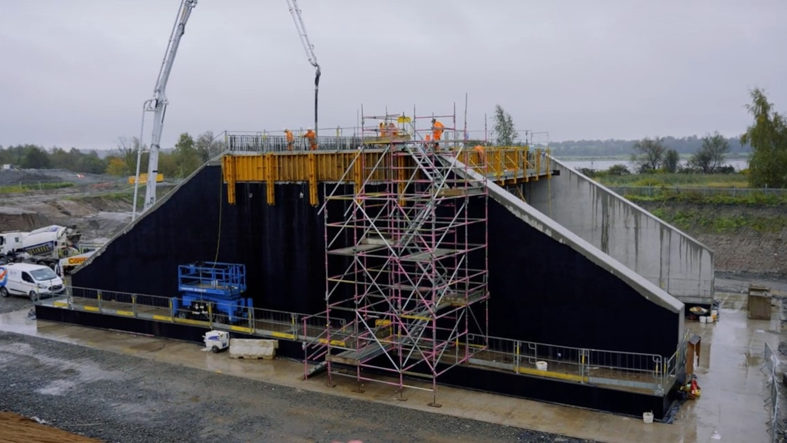 Image showing bridge construction work on the Bowling site