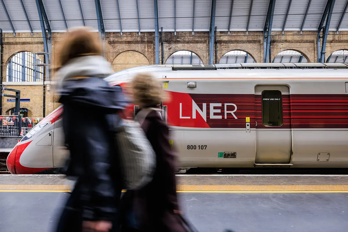Image showing a LNER Azuma train stood at London Kings Cross station