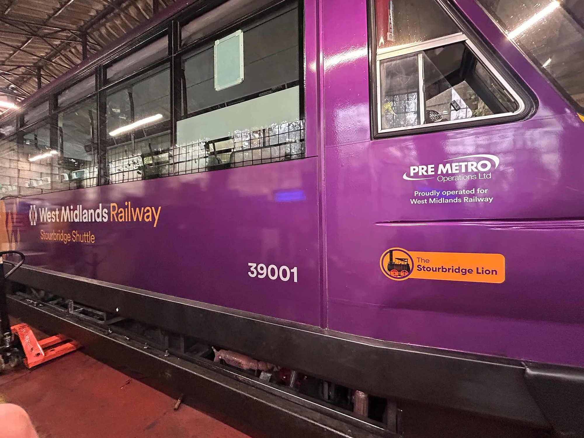 â€œThe Stourbridge Lionâ€ Name Unveiled for Branch Line Train in Community Celebration