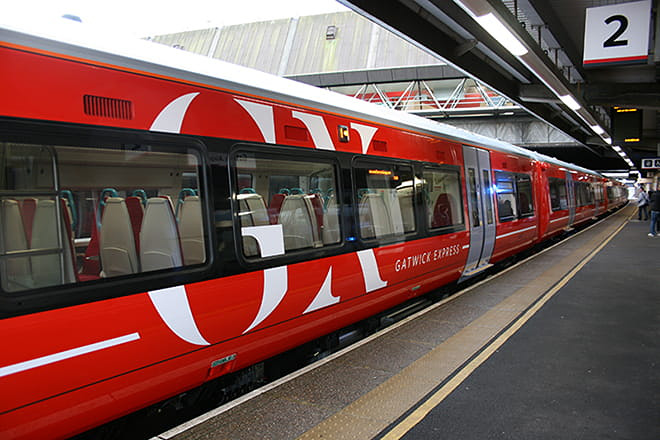 Major disruption between East Croydon and Purley as signalling fault halts services