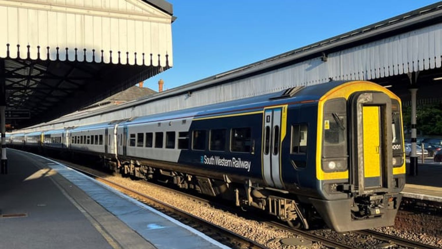 Signalling Fault Causes Major Disruption Between Salisbury and Tisbury
