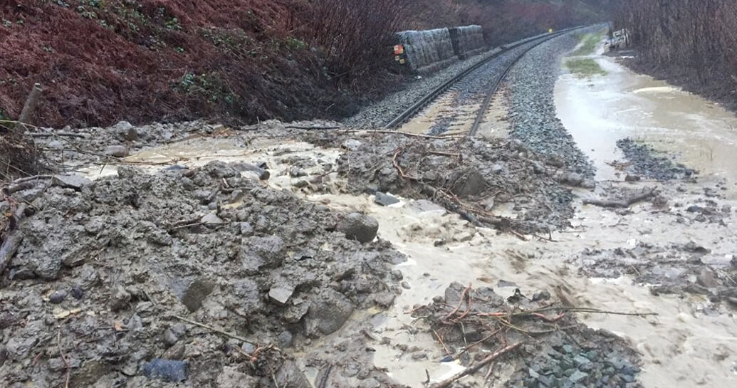 Storm Bram prompts rail closures and warnings across Scotland