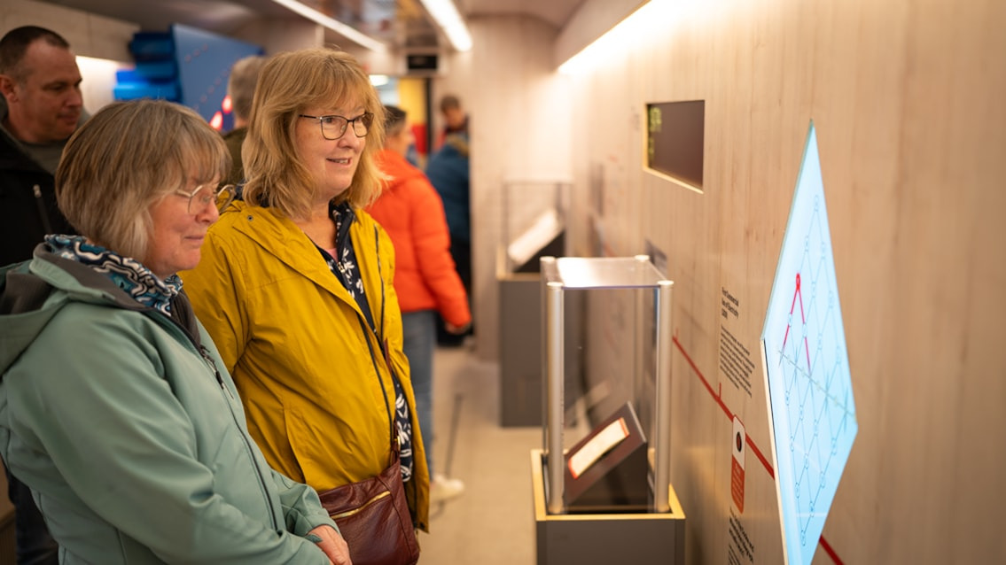 Exhibition train Inspiration welcomes 50,000th visitor on nationwide tour