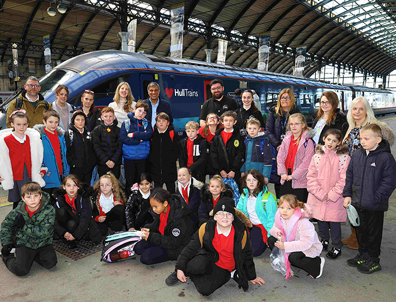 Hull Trains Teams Up with Hull Truck Theatre to Inspire Young Students