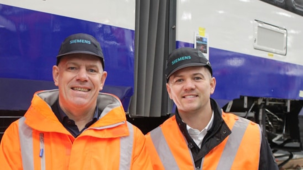 Siemens Mobility Showcases Goole Rail Village Investment to Hull Mayor