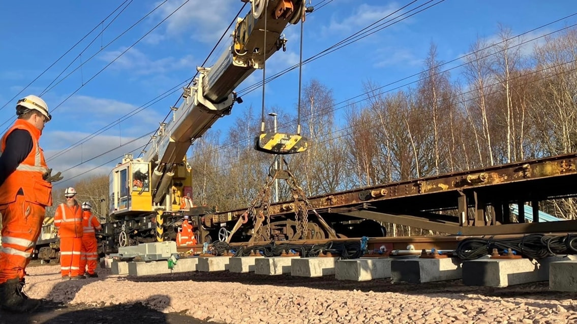 Network Rail completes &Acirc;&pound;7m freight upgrade at Mossend hub
