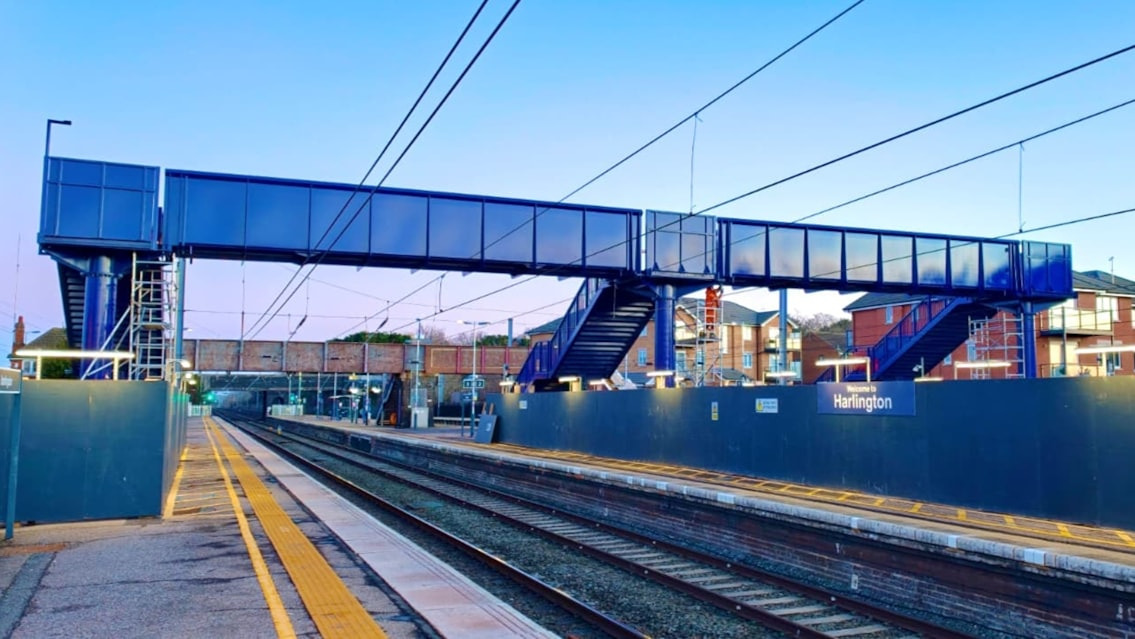 Network Rail completes major footbridge installation at Harlington