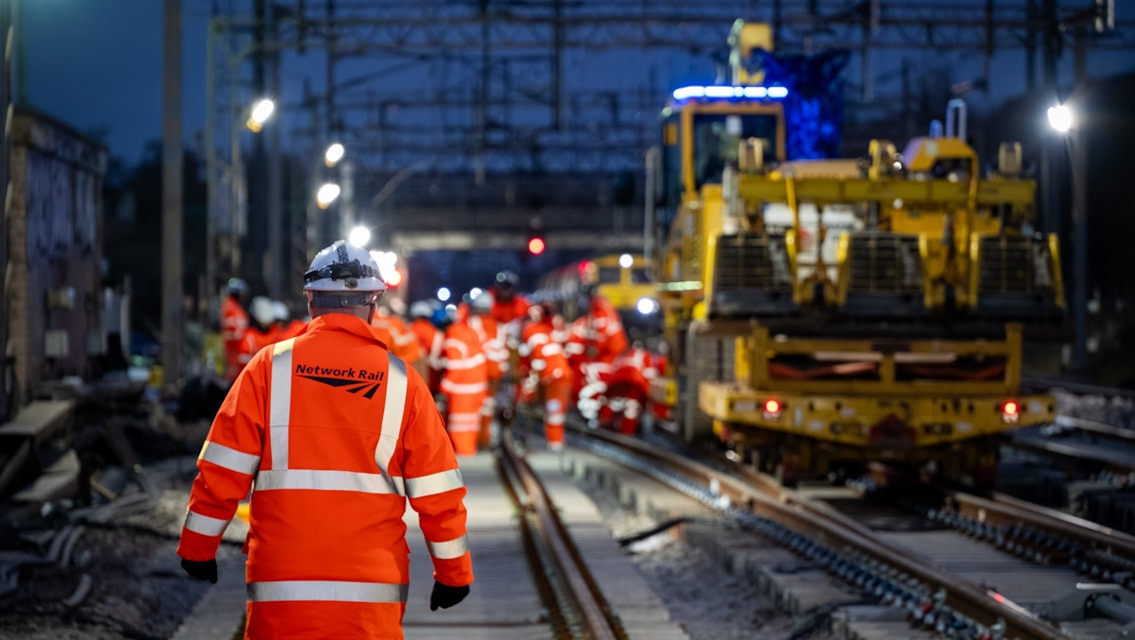 &Acirc;&pound;400m upgrade programme set to modernise Britain&acirc;s busiest railway