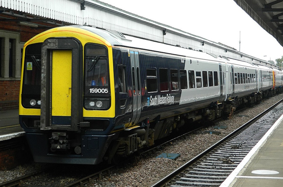 Signalling Fault Slows Trains Between Tisbury and Salisbury