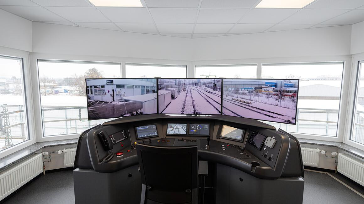 Alstom and Deutsche Bahn Test Remote-Controlled S-Bahn Train in Munich Depot