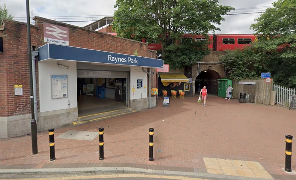 Emergency response at Raynes Park as casualty found on tracks