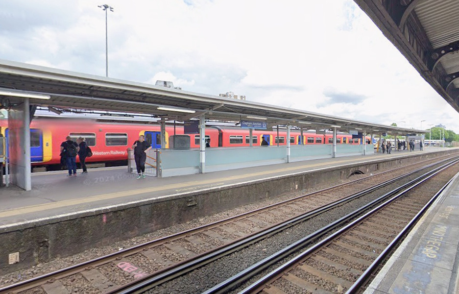 Person Killed After Being Struck by Train at Clapham Junction
