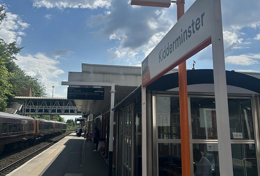 Lines Reopen Between Stourbridge and Kidderminster After Emergency Incident