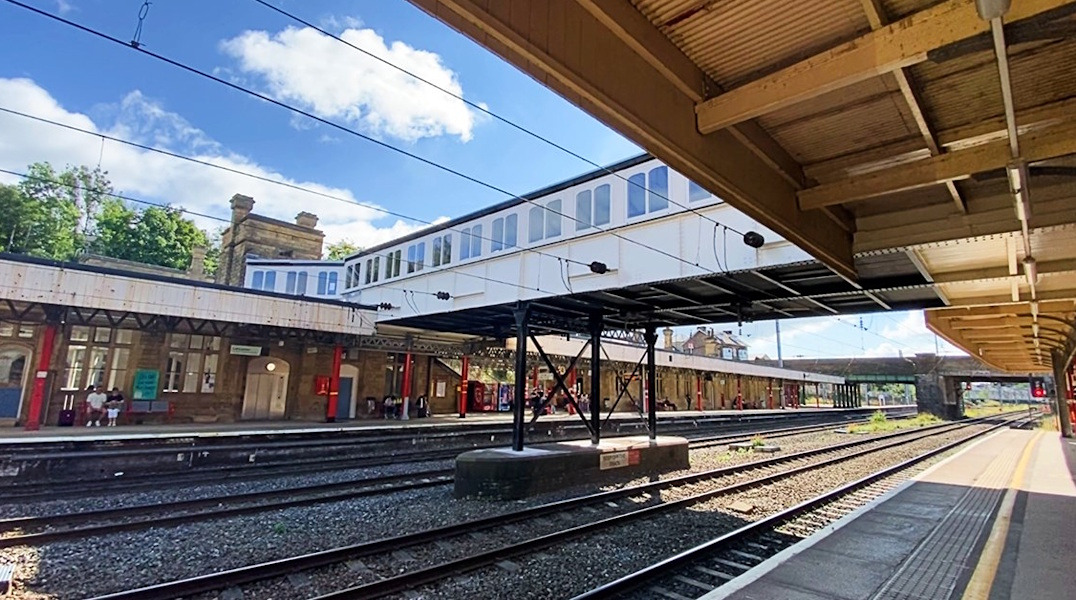 Major Disruption at Lancaster as Train Fault Blocks Lines