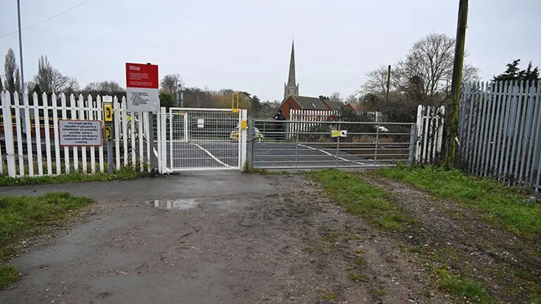 RAIB Launches Probe After Person Struck By Train at Bottesford Crossing