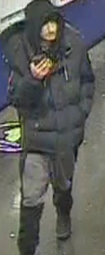 Police Release Image After Knifepoint Robbery on Herne Hill Platform