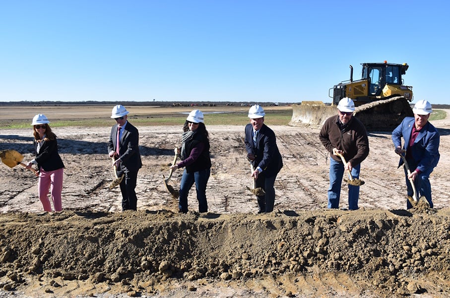 BNSF Breaks Ground on Huge North Texas Logistics Center