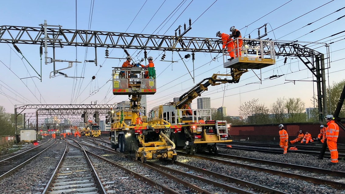 Trains Running Again After Days of Disruption at Manchester Piccadilly