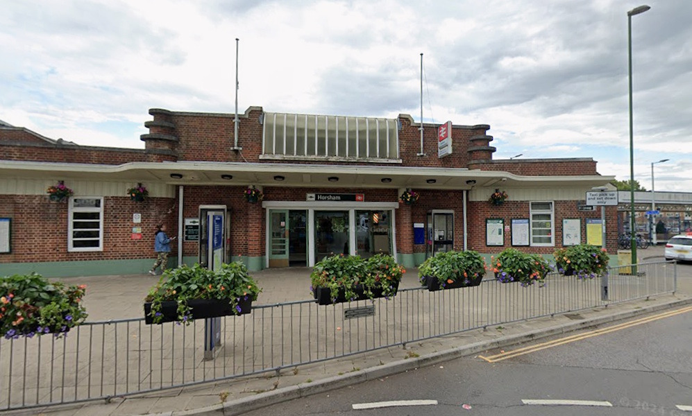 West Sussex rail shutdown as emergency incident halts trains between Horsham and Three Bridges