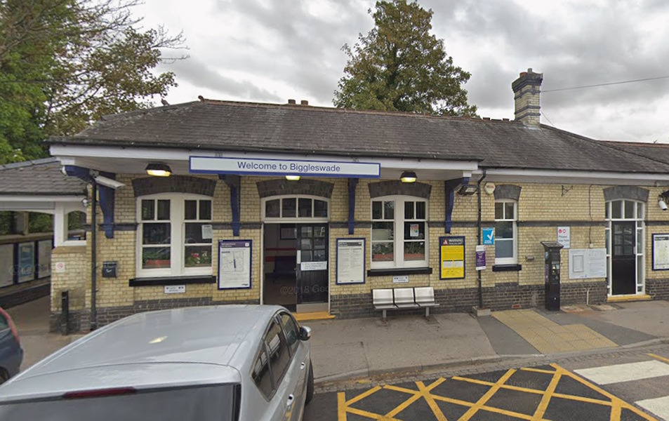 Person dies after being hit by train at Biggleswade during morning peak