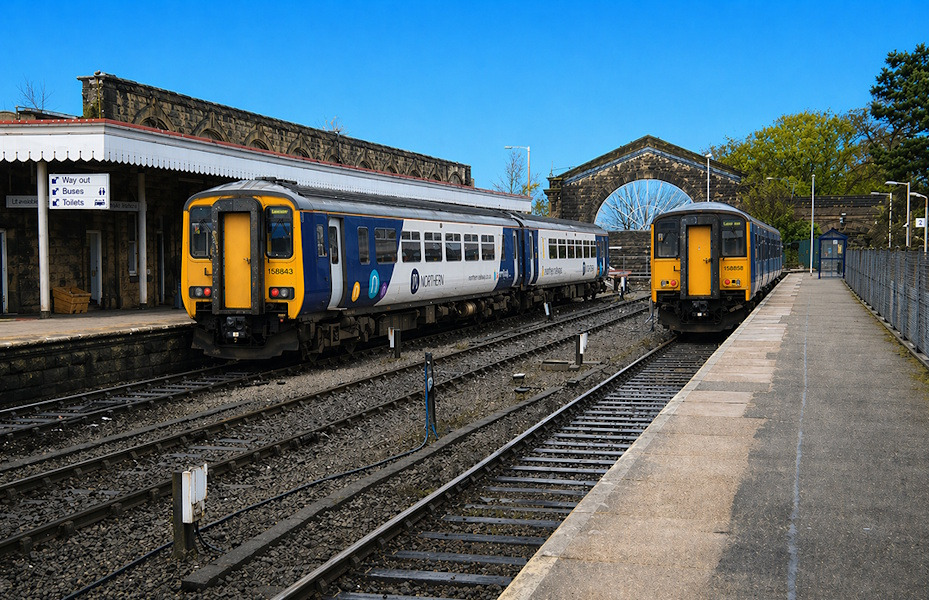 Rail services halted between Hazel Grove and Buxton after points failure
