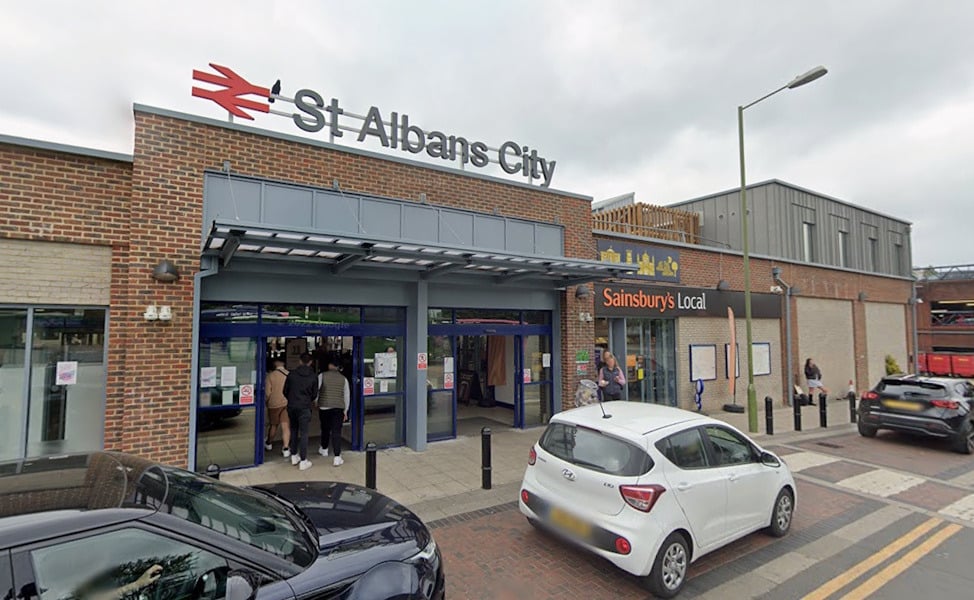 Signalling Fault at St Albans City Causes Evening Delays