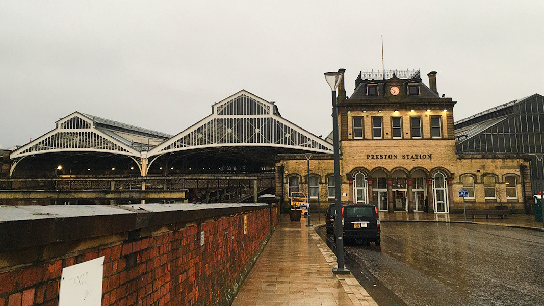 Emergency Incident Between Preston and Wigan North Western Halts Trains