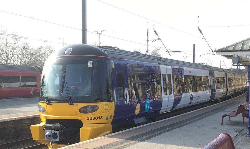 Broken Down Train at Bentley Blocks Leeds to Doncaster Services