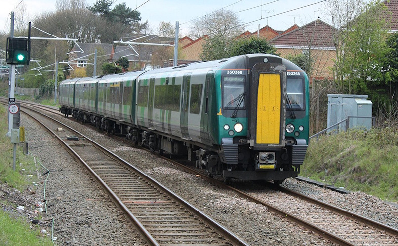 Bletchley To Bedford Services Revised As Broken Rail Causes Disruption