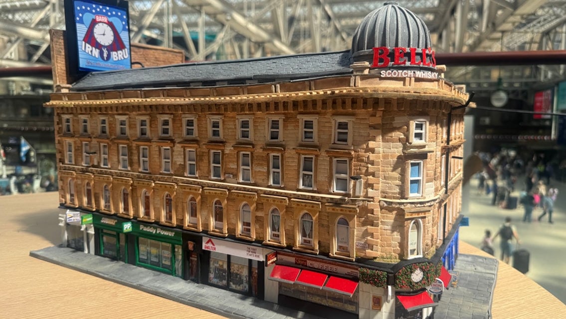 Glasgow Central Displays Miniature Tribute To Fire-Damaged Union Street Landmark
