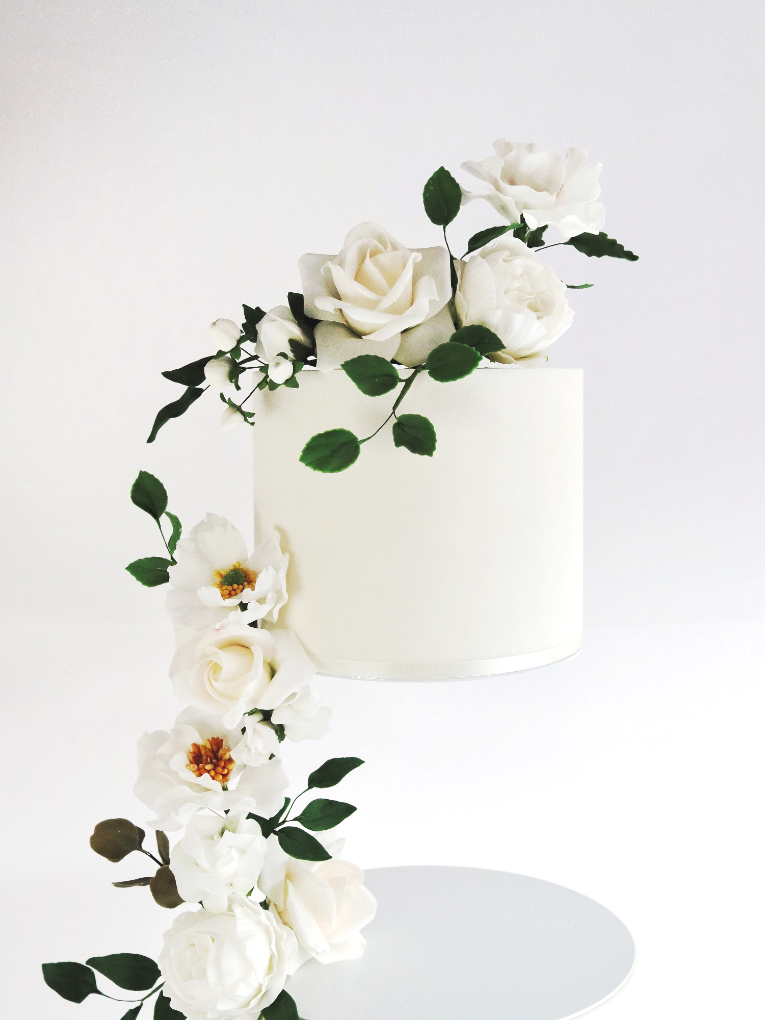 Textured wedding cake