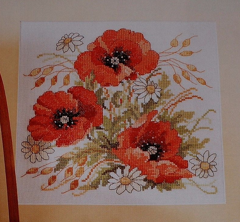 Red Summer Poppies ~ Cross Stitch Chart