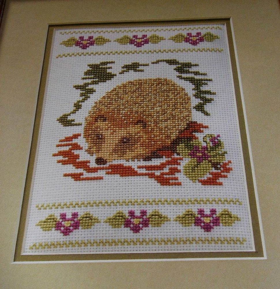 Woodland Hedgehog ~ Cross Stitch Chart
