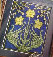 Art Nouveau Style Daffodils ~ Cross Stitch Chart