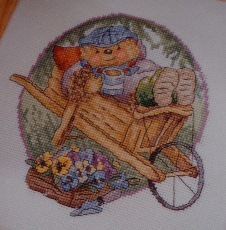 Country Companions: Ed the ~Hedgehog in a Wheelbarrow ~ Cross Stitch Chart