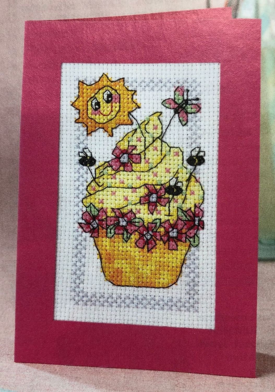 Lemon Swirl Cupcake Card ~ Cross Stitch Chart