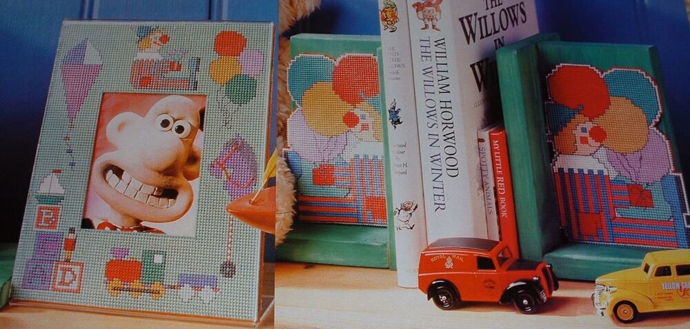 Clown & Balloons: Bookends & Frame ~ Cross Stitch Charts Only