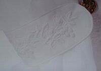 Mountmellick Curtain Tie Back ~ Mountmellick Embroidery Pattern