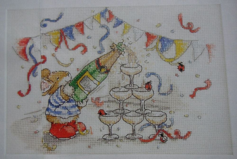 Country Companions: Tom Mouse Celebrating ~ Cross Stitch Chart