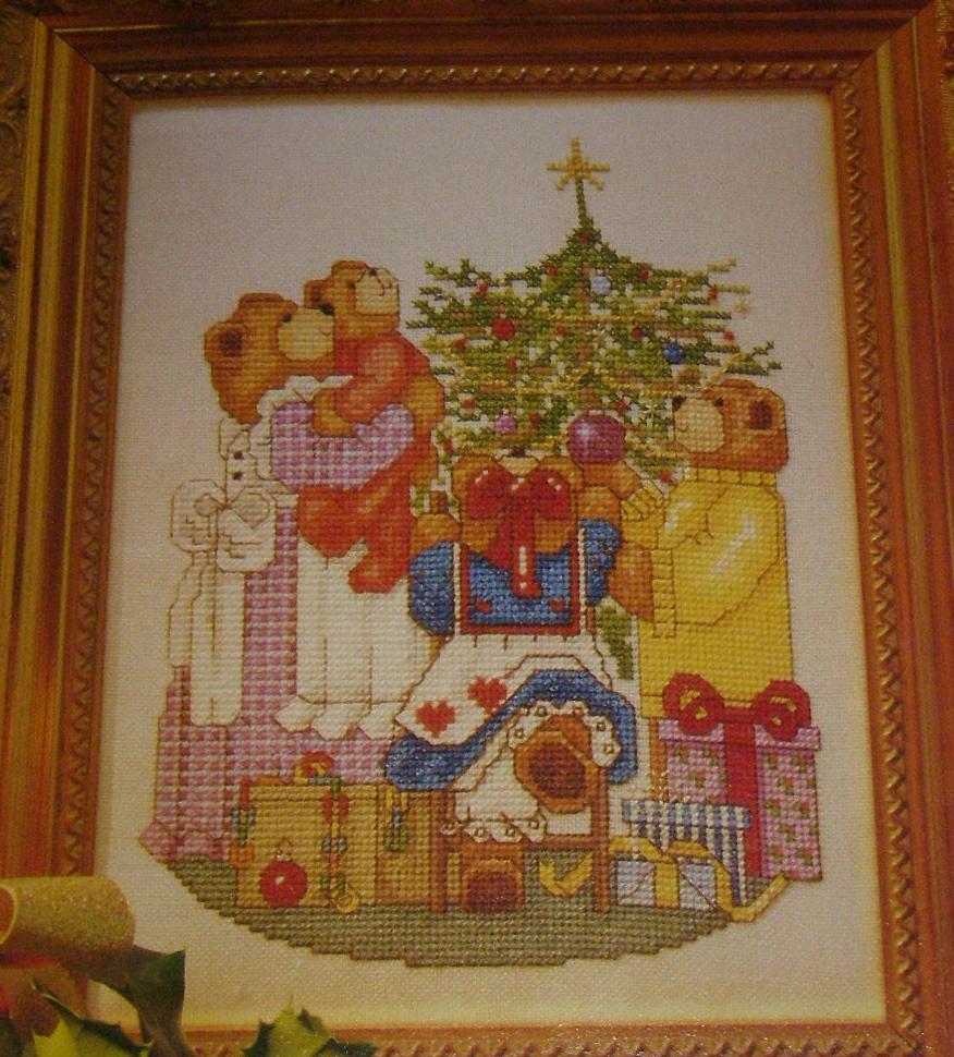 Family of Bears at Christmas ~ Cross Stitch Chart