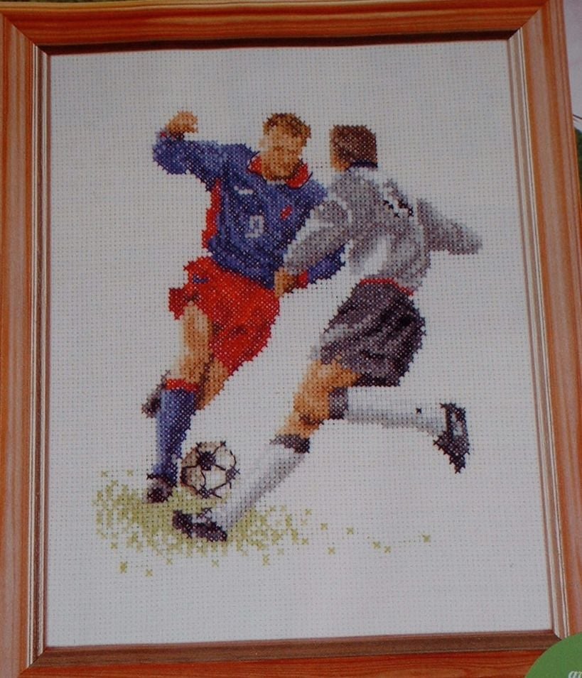 Thea Gouverneur: The Footballers ~ Cross Stitch Chart