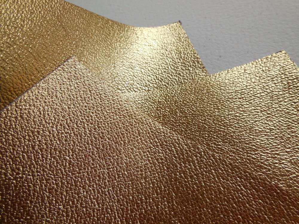 Kid leather squares, metallic finish - 10cm2 - Gold