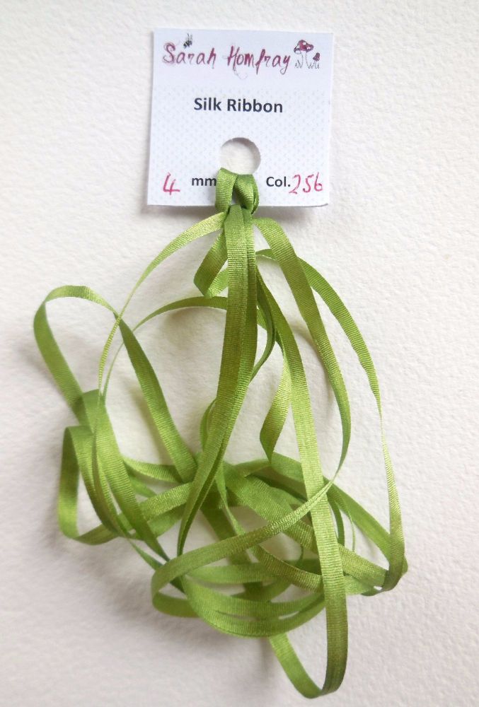 4mm Moss green 256 silk ribbon