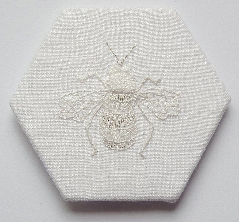 Whitework Bee - PDF download instructions