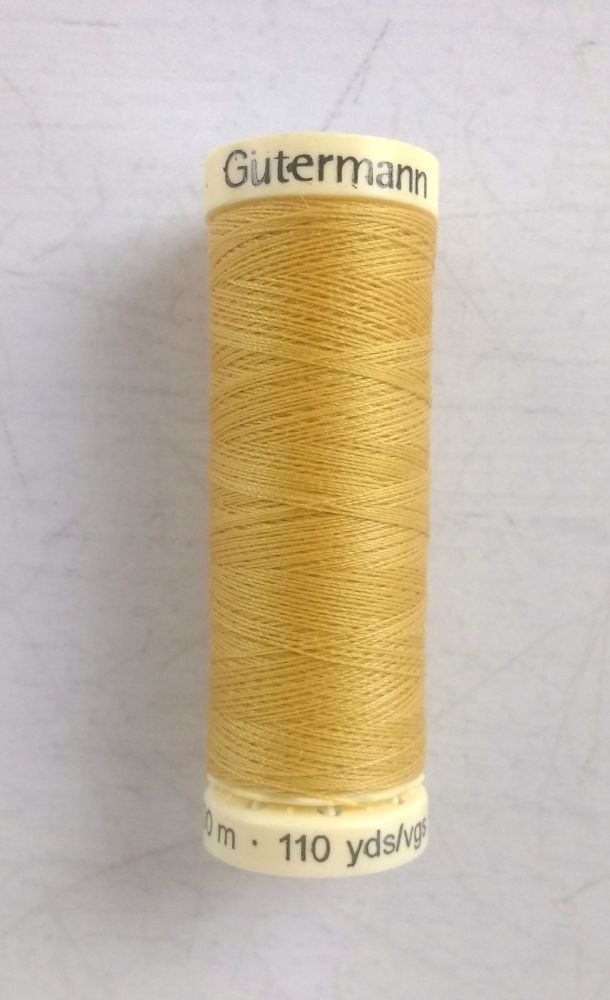 Polyester sewing thread, yellow 488 (gold) colour