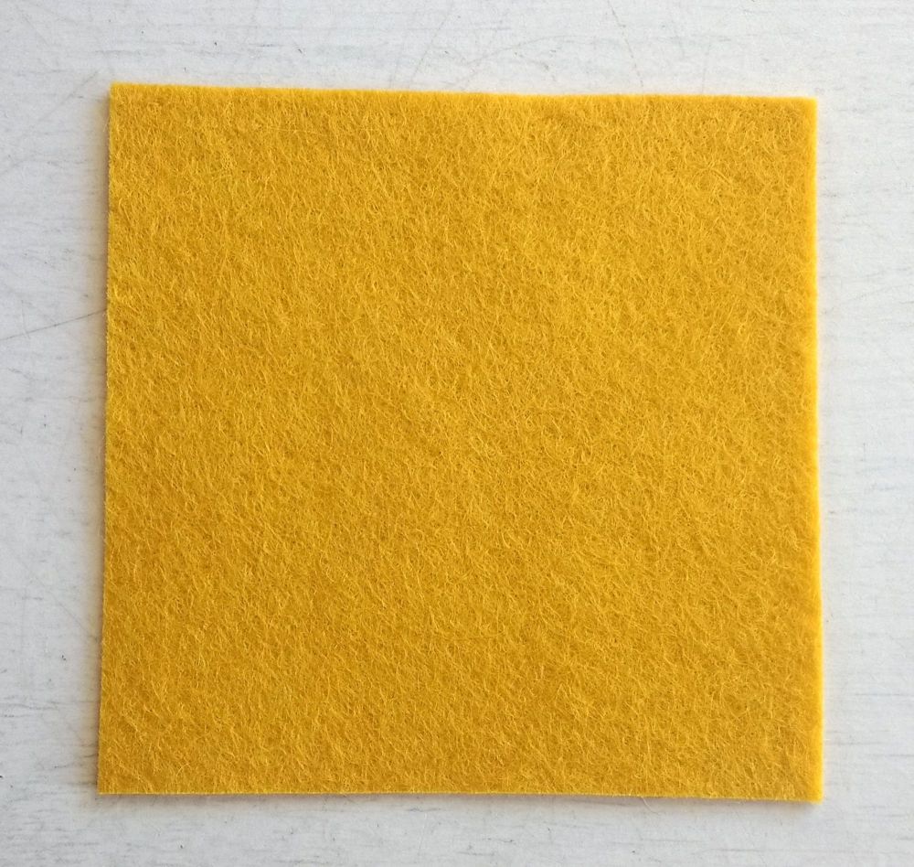 Felt square 7.5cm x 7.5cm Dark Gold