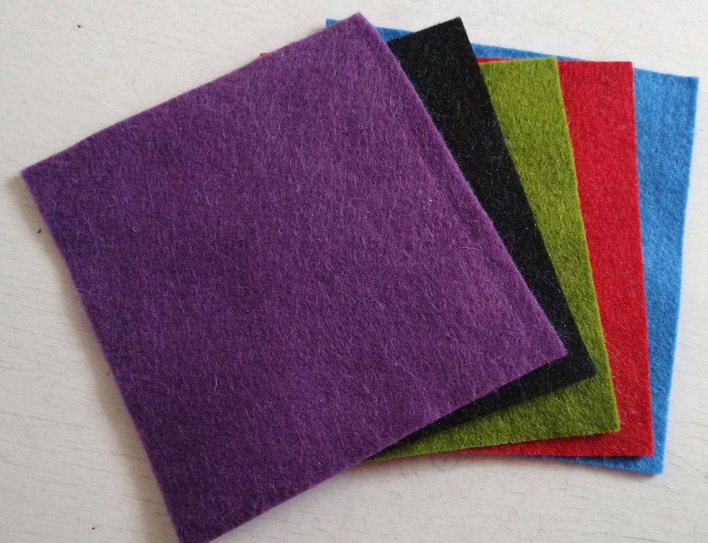 Felt square 10cm x 10cm Purple